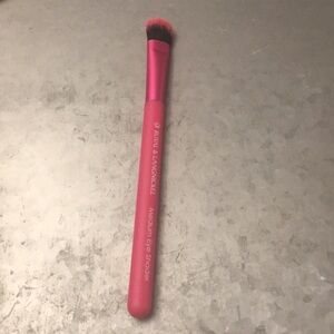 Royal & Langnickel medium eye shader